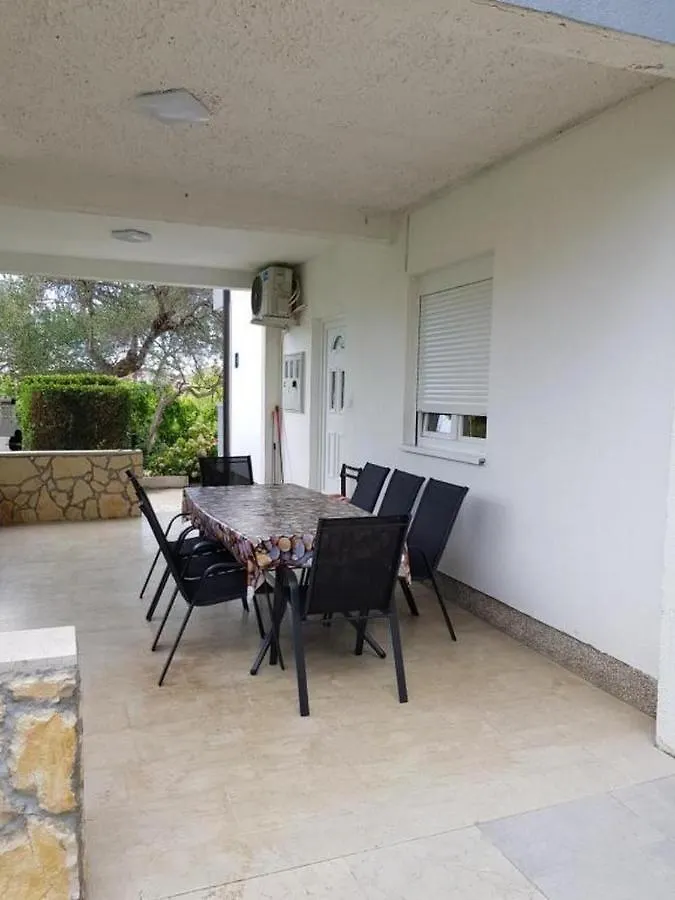 Apartment Ankica Valeria Lopar
